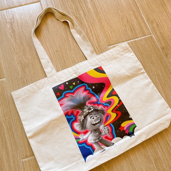 Trolls Princess Poppy Fabric Tote Bag - Picture 5 of 5